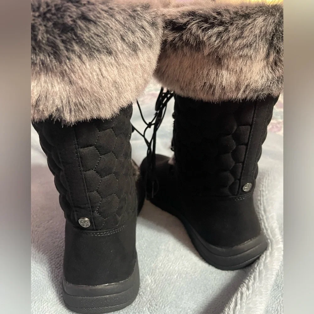 NWT Liz Claiborne Women’s Winter Boots Size7